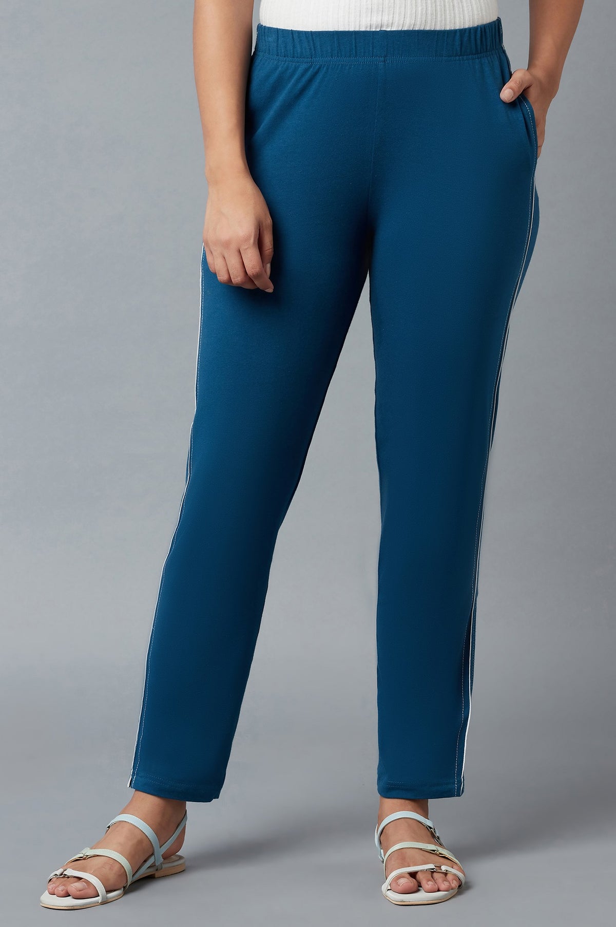 Elleven Women's Blue Solid Straight Fit Cotton Pants With Elasticated Waistband - S