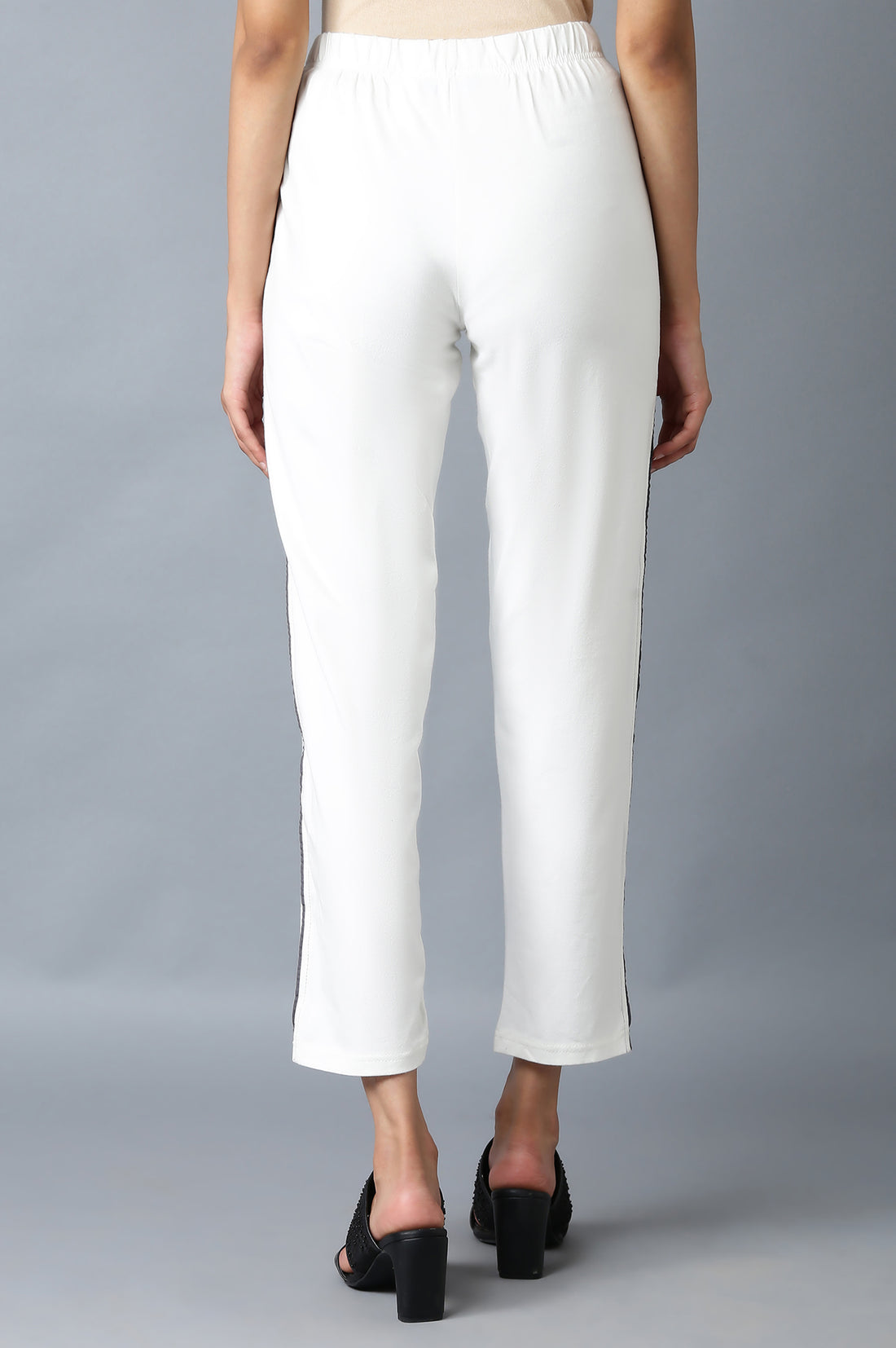 White Solid Straight Fit Cotton Pants With Elasticated Waistband