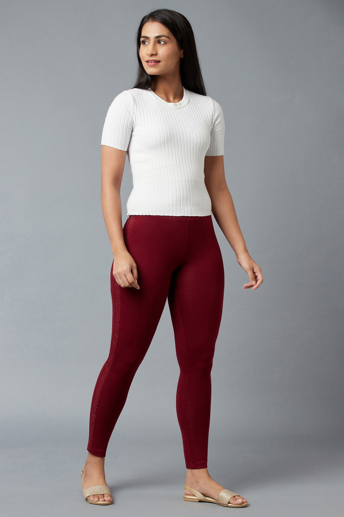 Maroon Solid Skinny Fit Cotton Tights With Elasticated Waistband