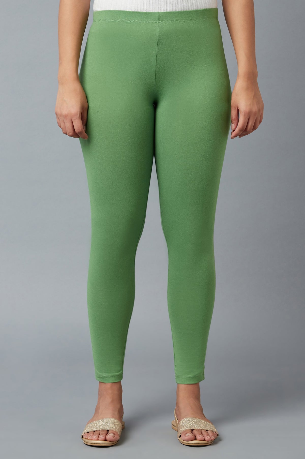 Elleven Women's Green Solid Skinny Cotton Tights With Elasticated Waist - S