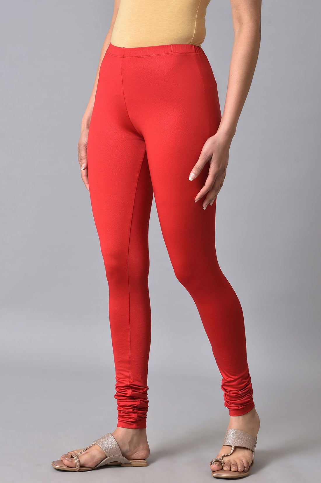 Red Solid Skinny Fit Cotton Churidar With Elasticated Waistband