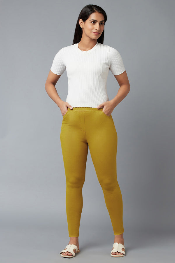 Yellow Solid Skinny Fit Cotton Jeggings With Elasticated Waist