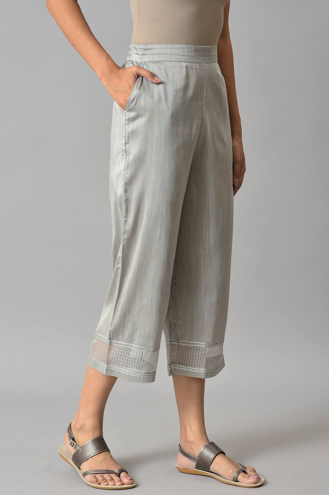 Grey Solid Straight Fit Culottes With Elasticated Waist