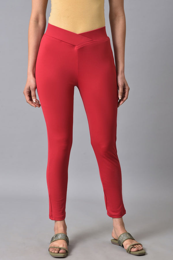 Red Solid Skinny Fit Lycra Tights With Slip On Closure