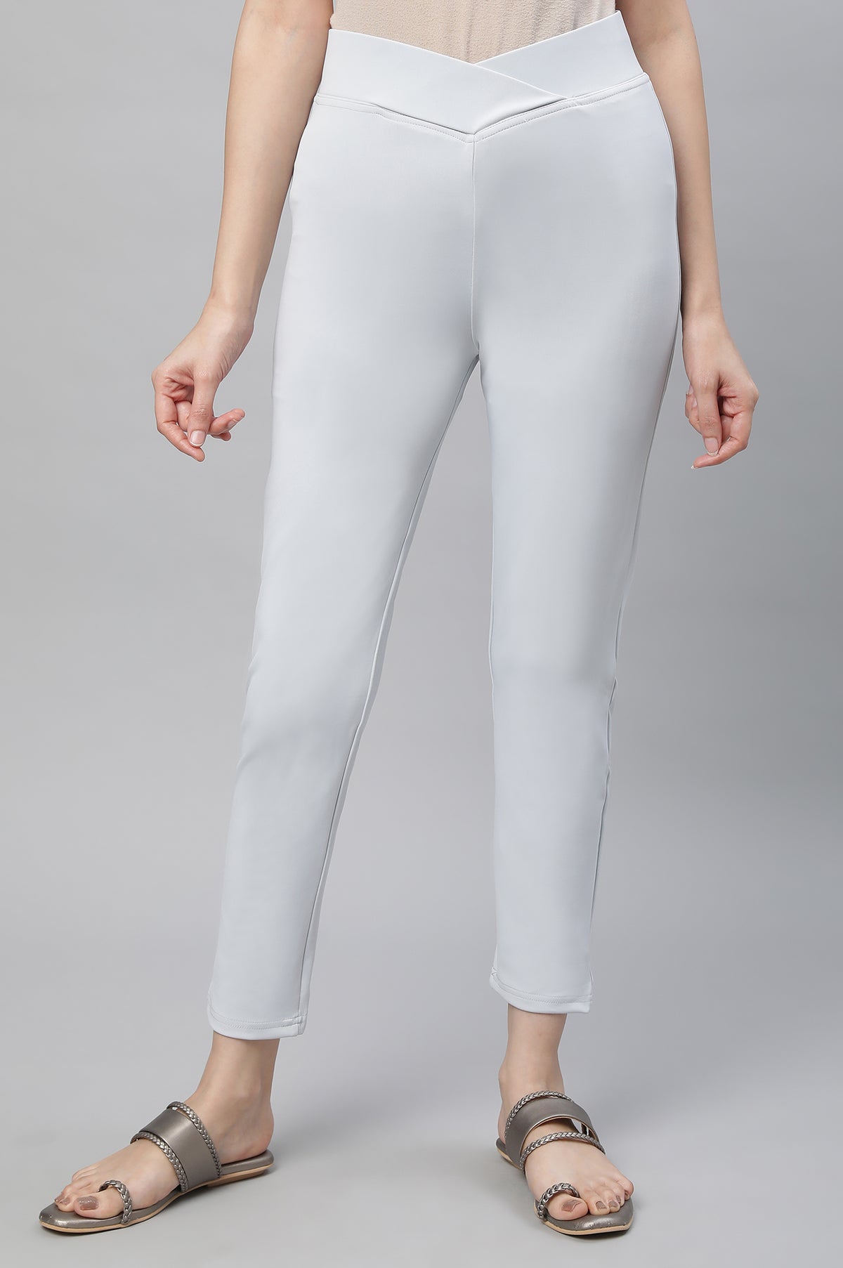 Elleven Women's Light Grey Solid Skinny-fit Lycra Tights with Slip-on Closure - XS