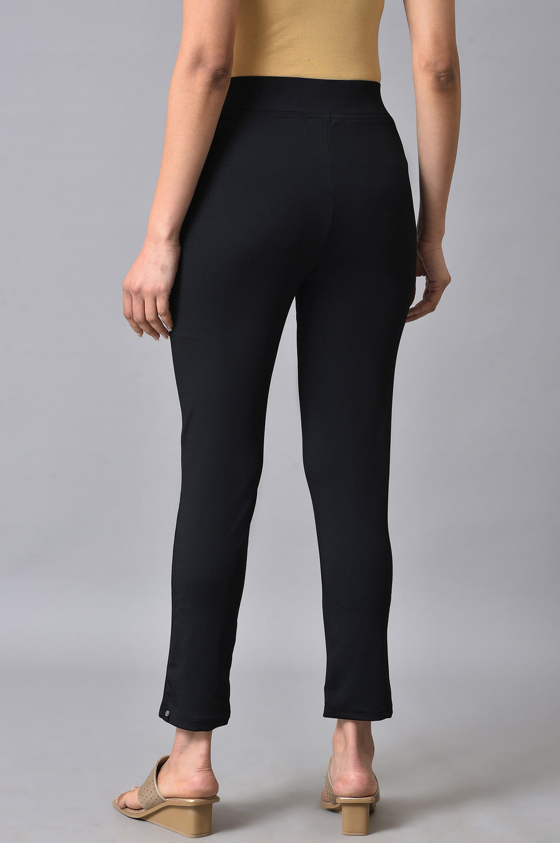 Elleven Women&