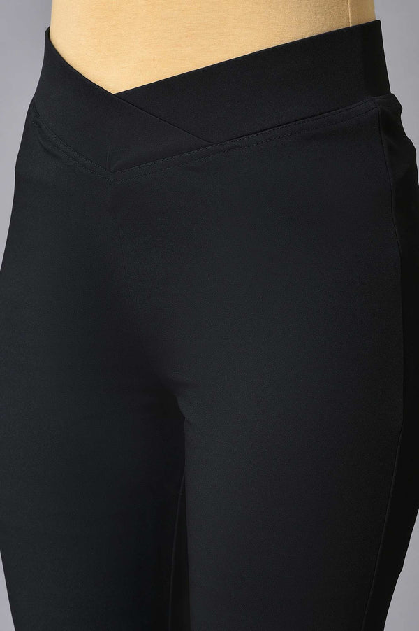 Elleven Women's Black Solid Skinny Fit Lycra Tights With Slip On Closure