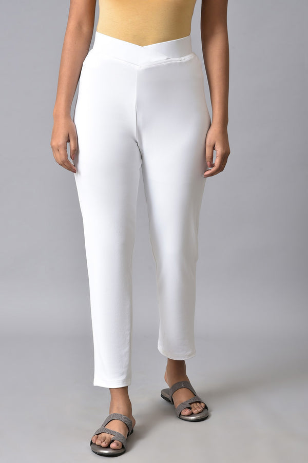 Elleven Women's White Solid Skinny Fit Tights with Slip On Closure