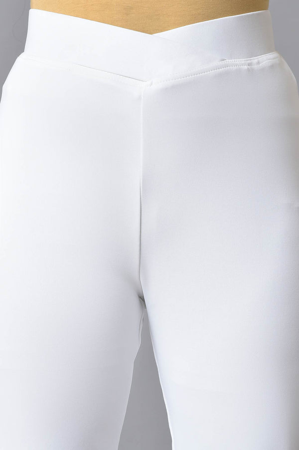 Elleven Women's White Solid Skinny Fit Tights with Slip On Closure