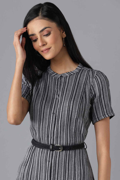 Grey and Black Striped Mandarin Collar A-line Kurta with Belt