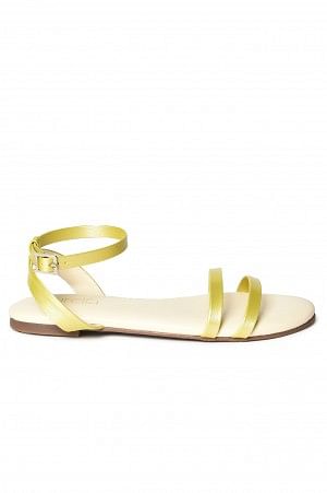 Aurelia Textured Green Almond Toe Flat