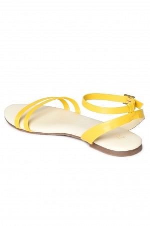 Aurelia Textured Yellow Almond Toe Flat