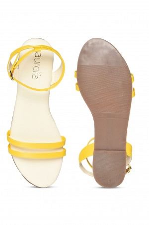 Aurelia Textured Yellow Almond Toe Flat