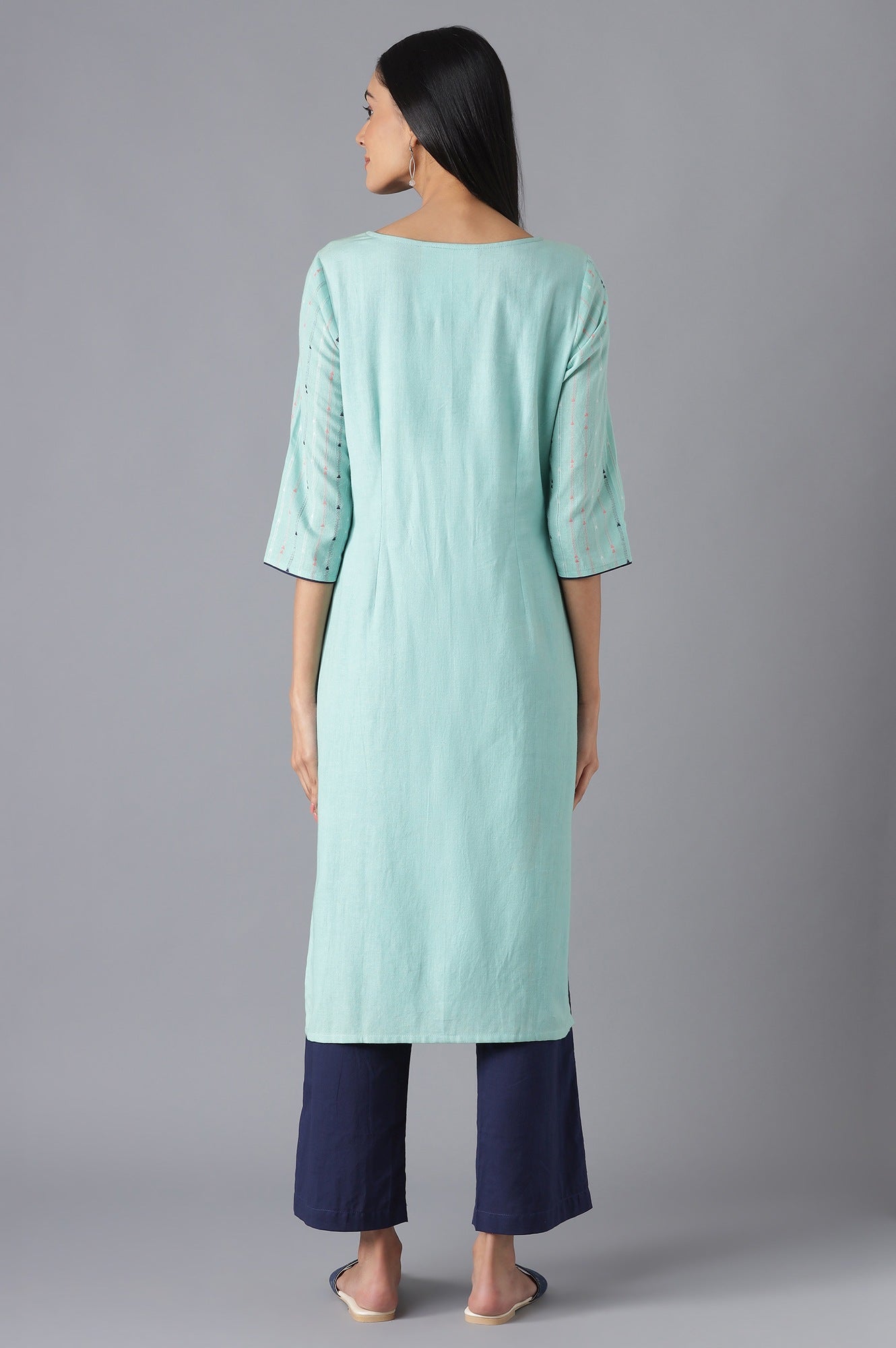 Green Yarn-Dyed kurta with Trousers