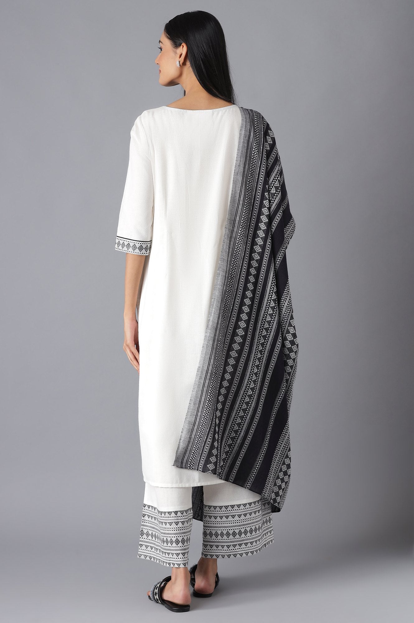 Grey Yarn-Dyed kurta Straight Palazzo and Dupatta Set