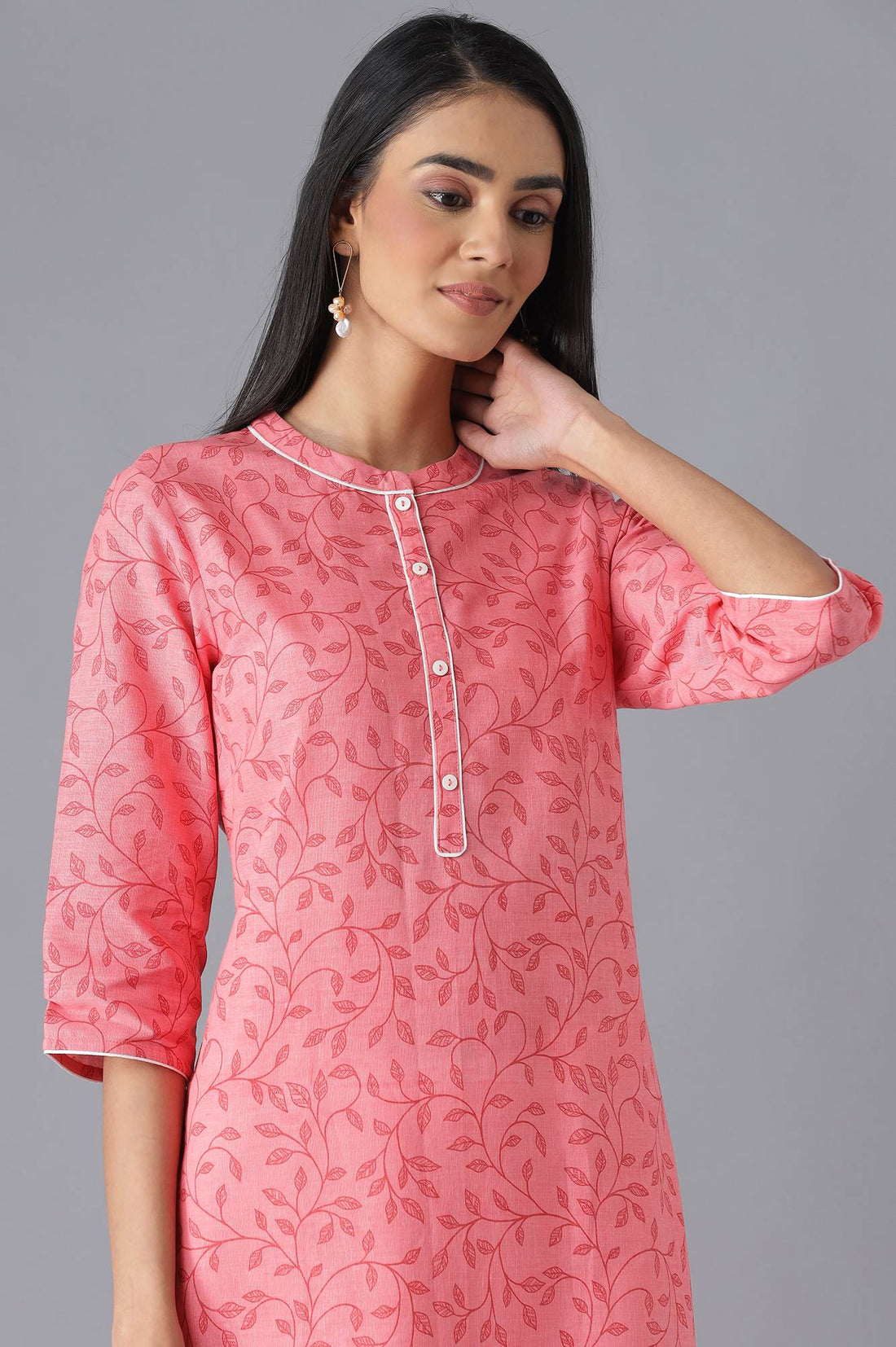 Pink Yarn-Dyed kurta with Trousers
