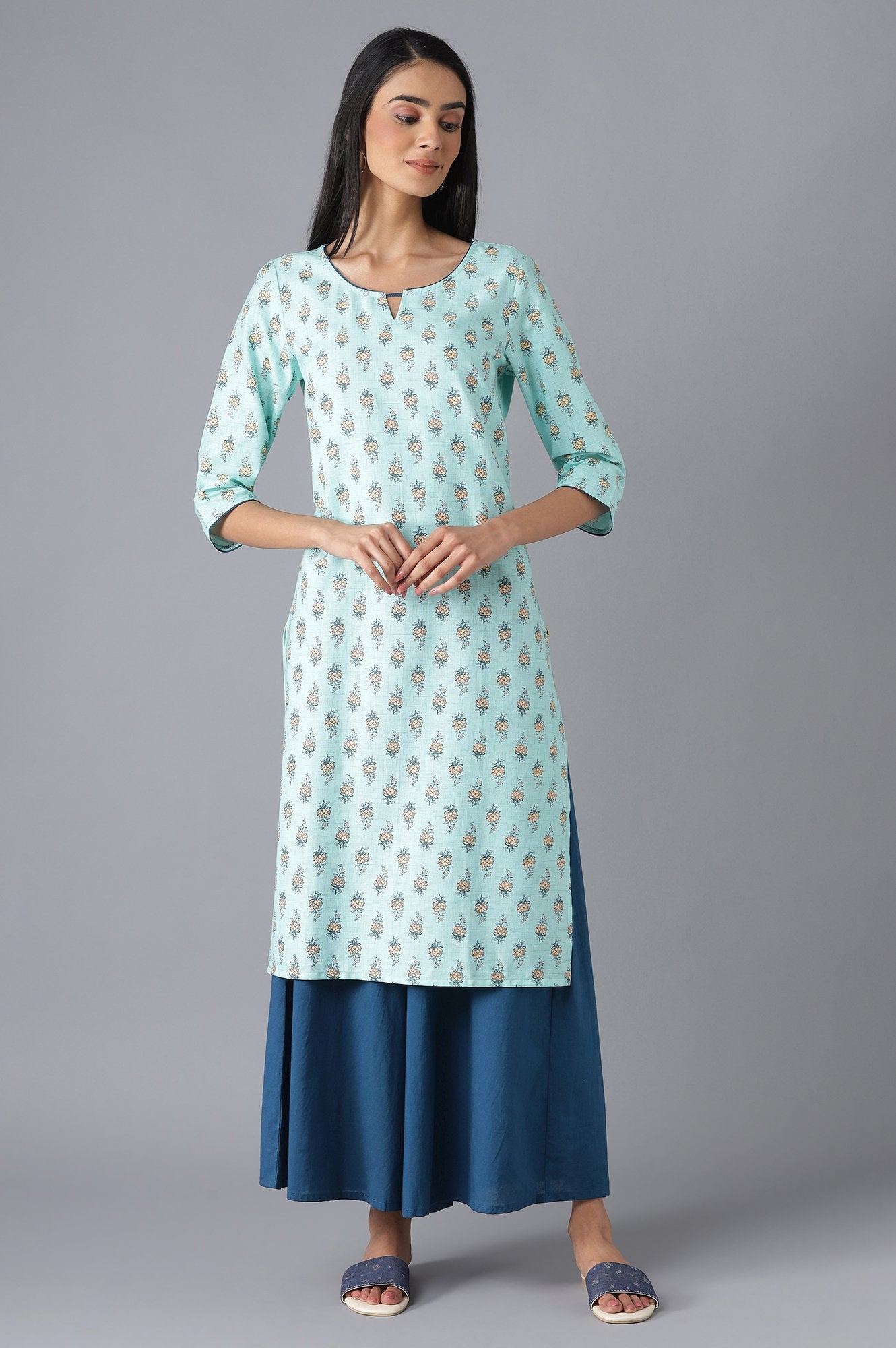 Green Ethnic kurta with Culottes