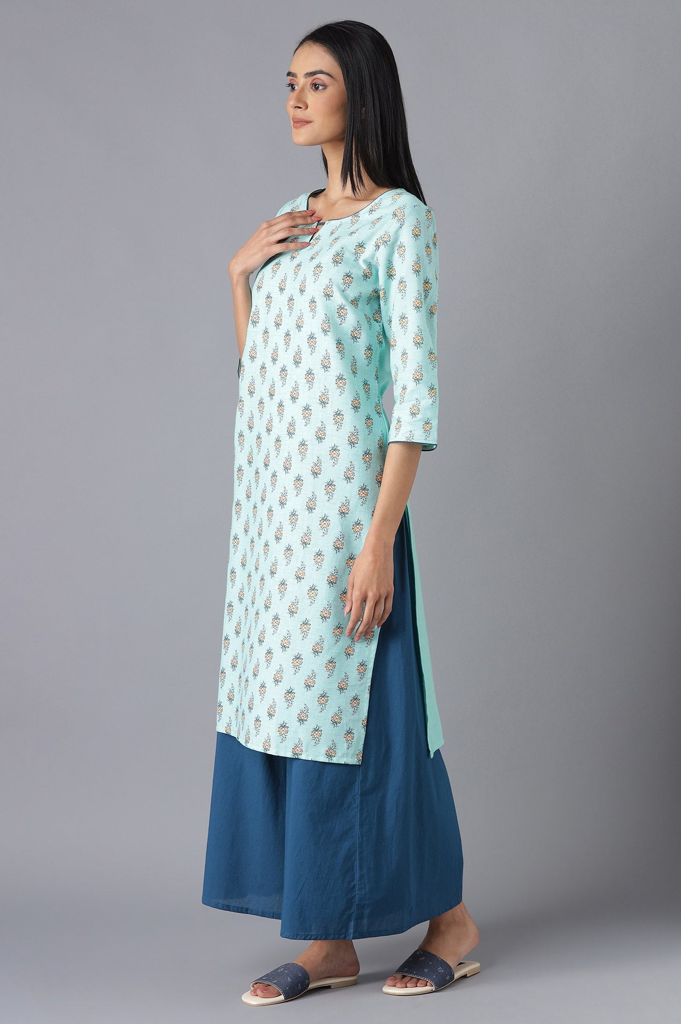 Green Ethnic kurta with Culottes