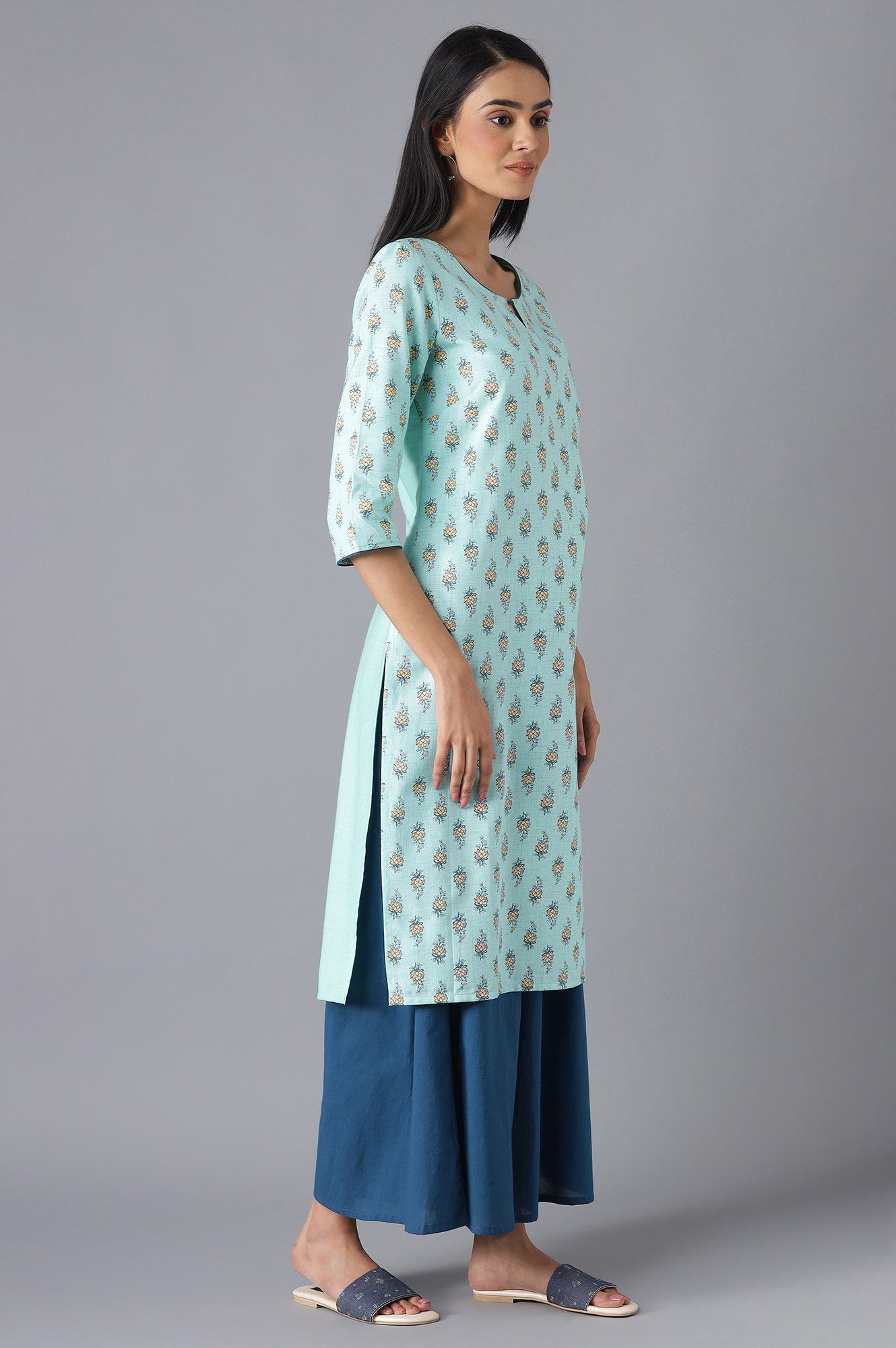 Green Ethnic kurta with Culottes