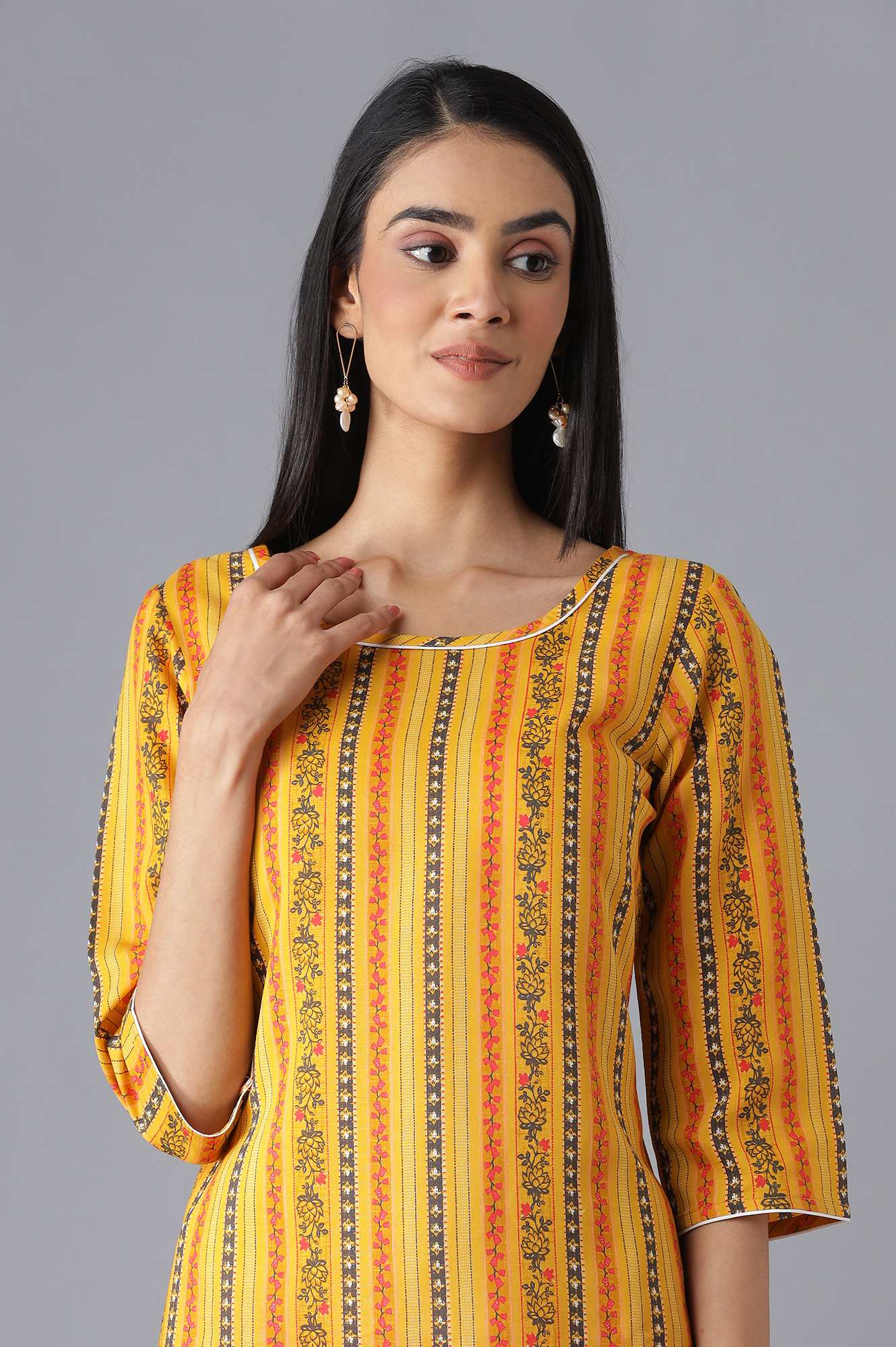 Yellow Ethnic kurta with Orange Culottes