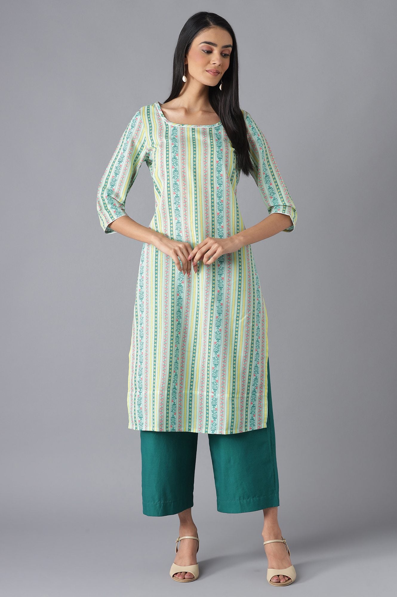 Green Ethnic kurta with Culottes