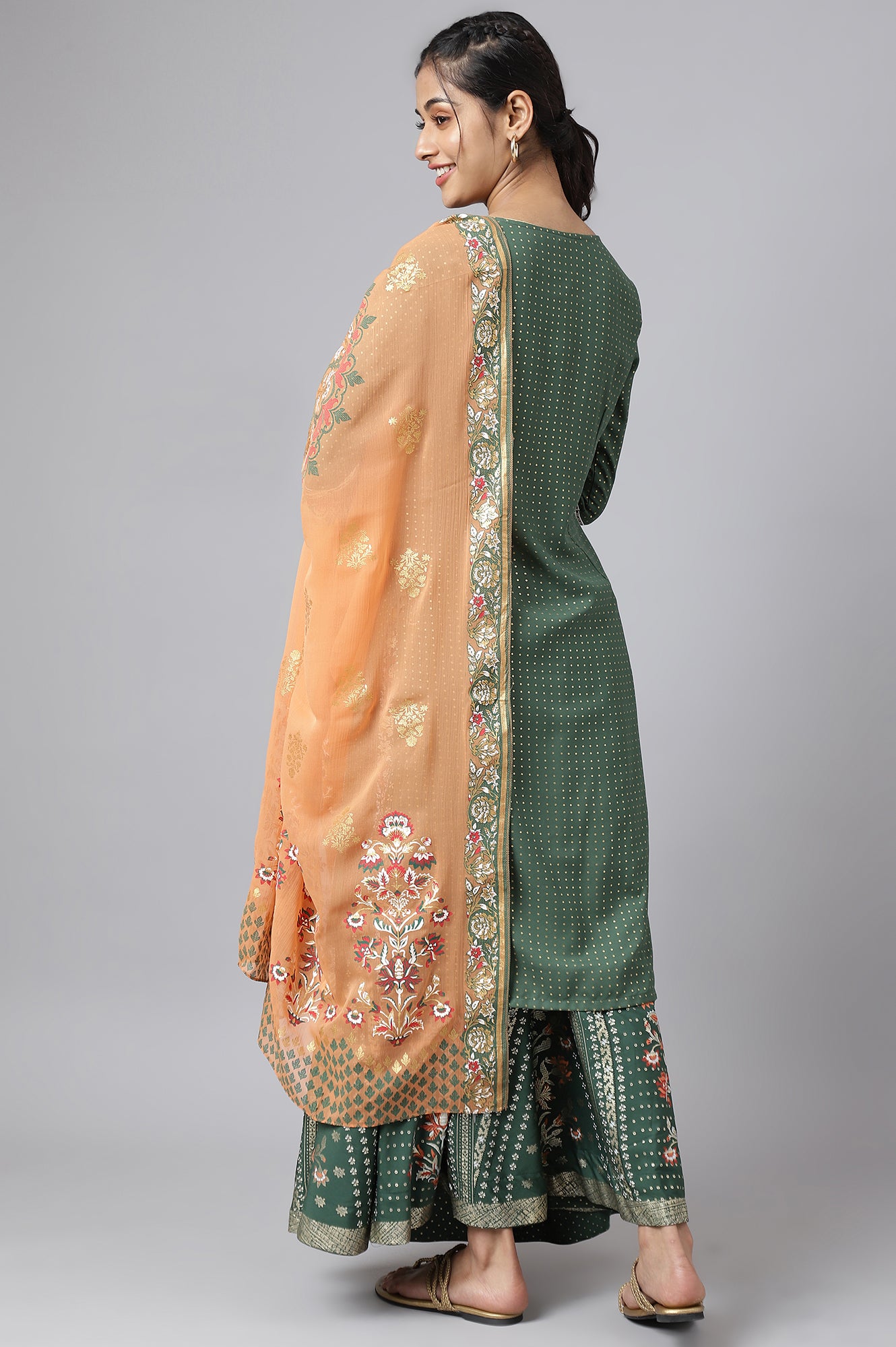 Green Printed kurta, Skirt and Dupatta Set