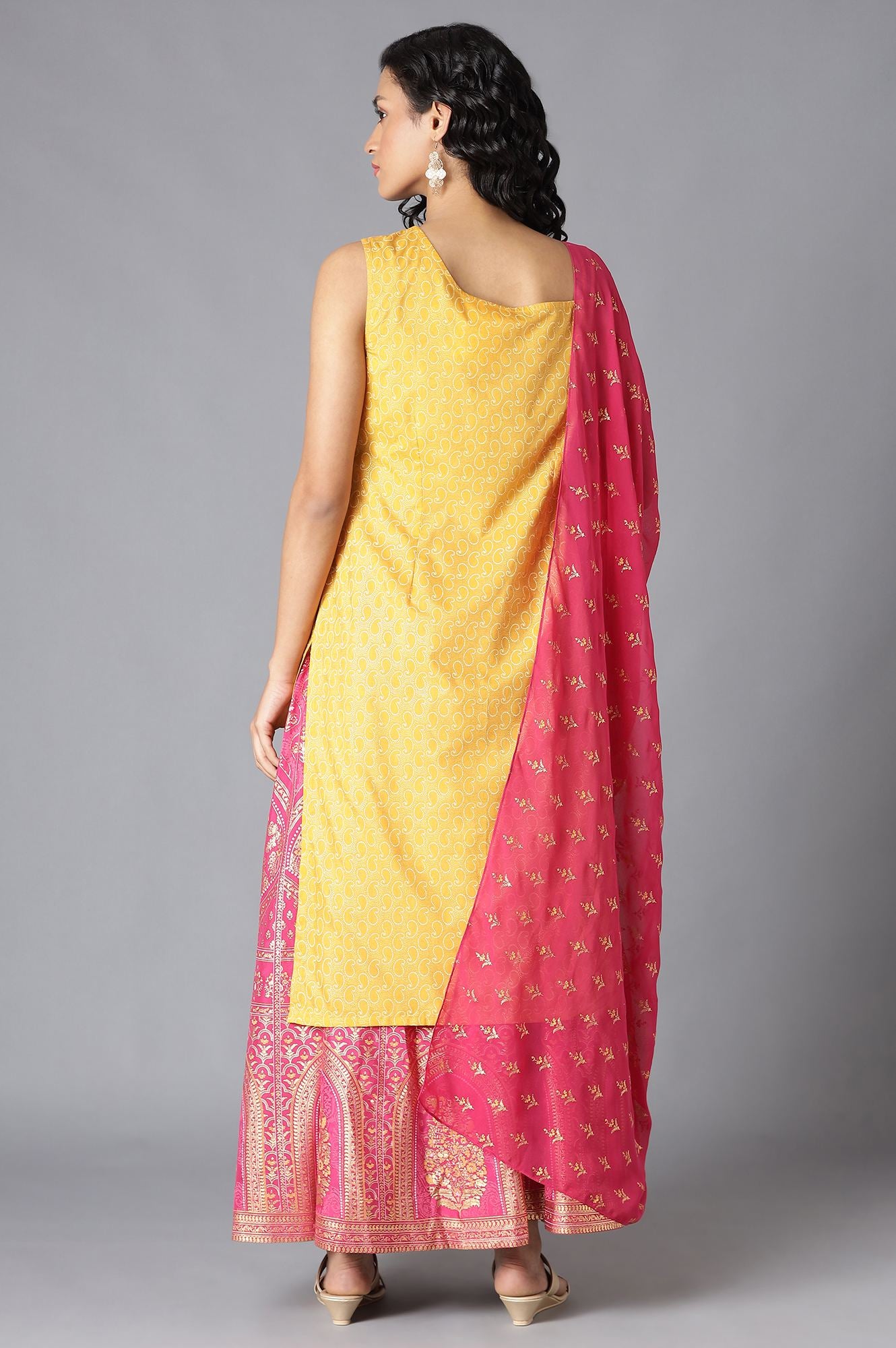 Yellow One Shoulder kurta, Pink Skirt and Dupatta Set