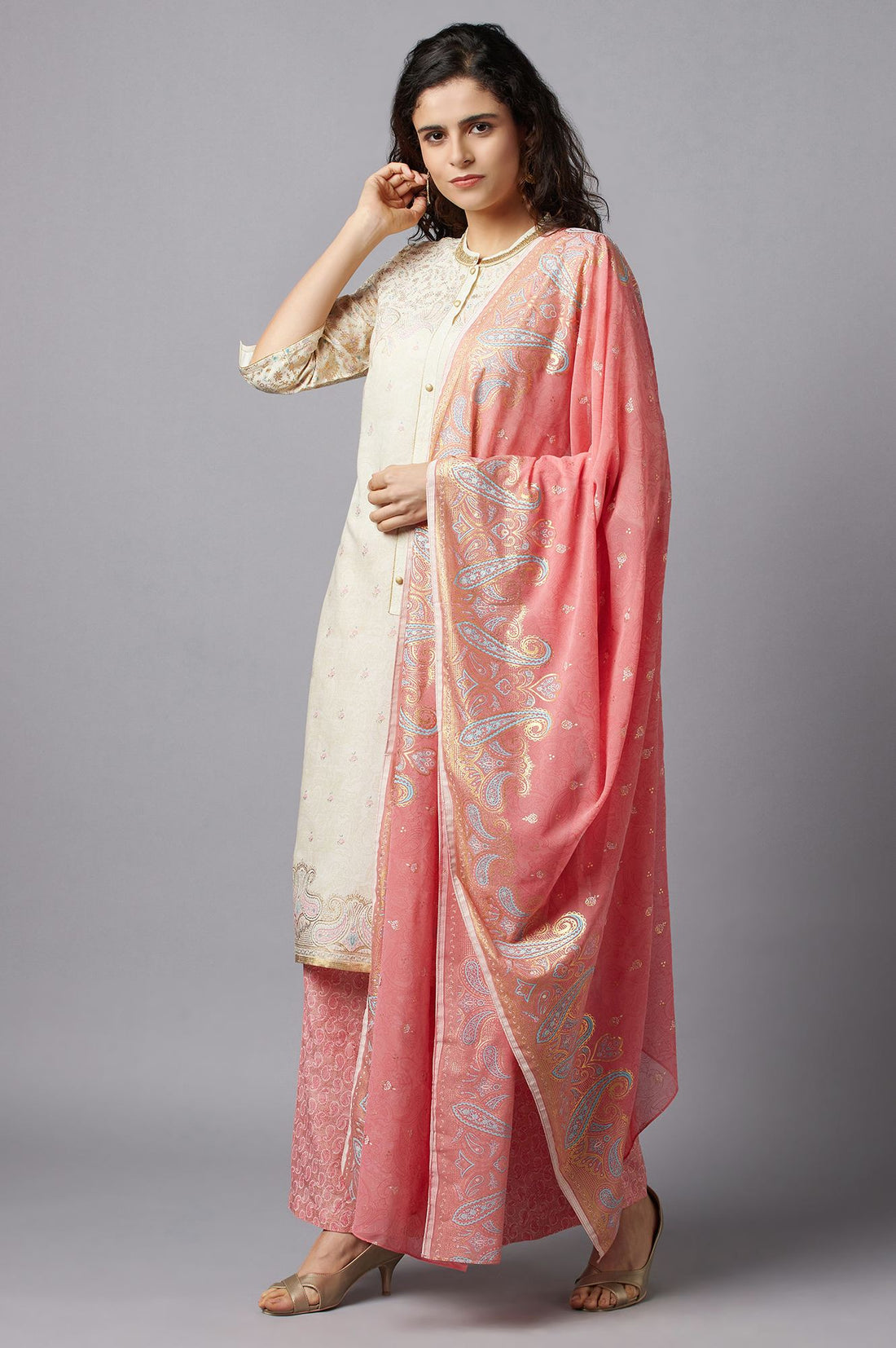 White Yarn-Dyed kurta Peach Flared Palazzo and Dupatta Set