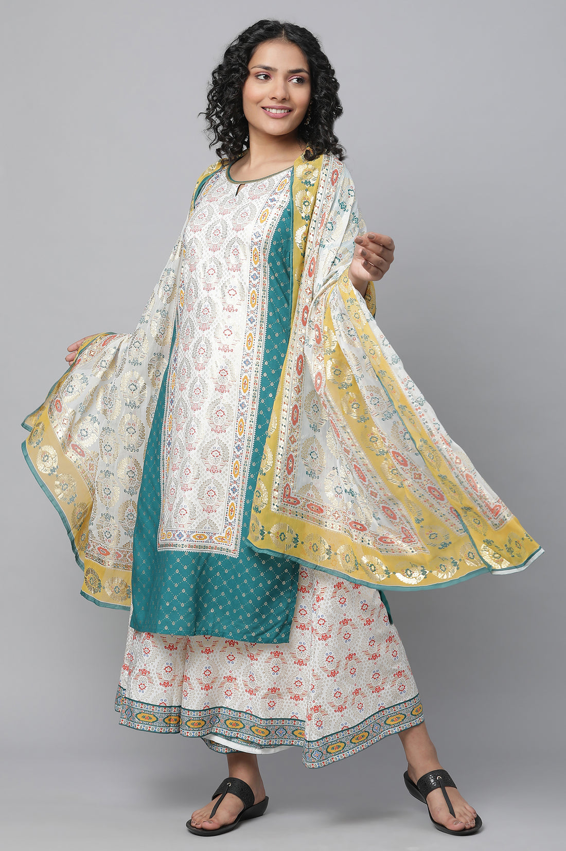 Green Festive kurta, Culottes &amp; Dupatta Set