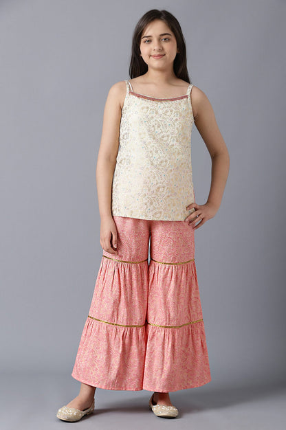 Girls Pink Foil Printed Gillet With Sleeveless White kurta And Pink Flared Skirt