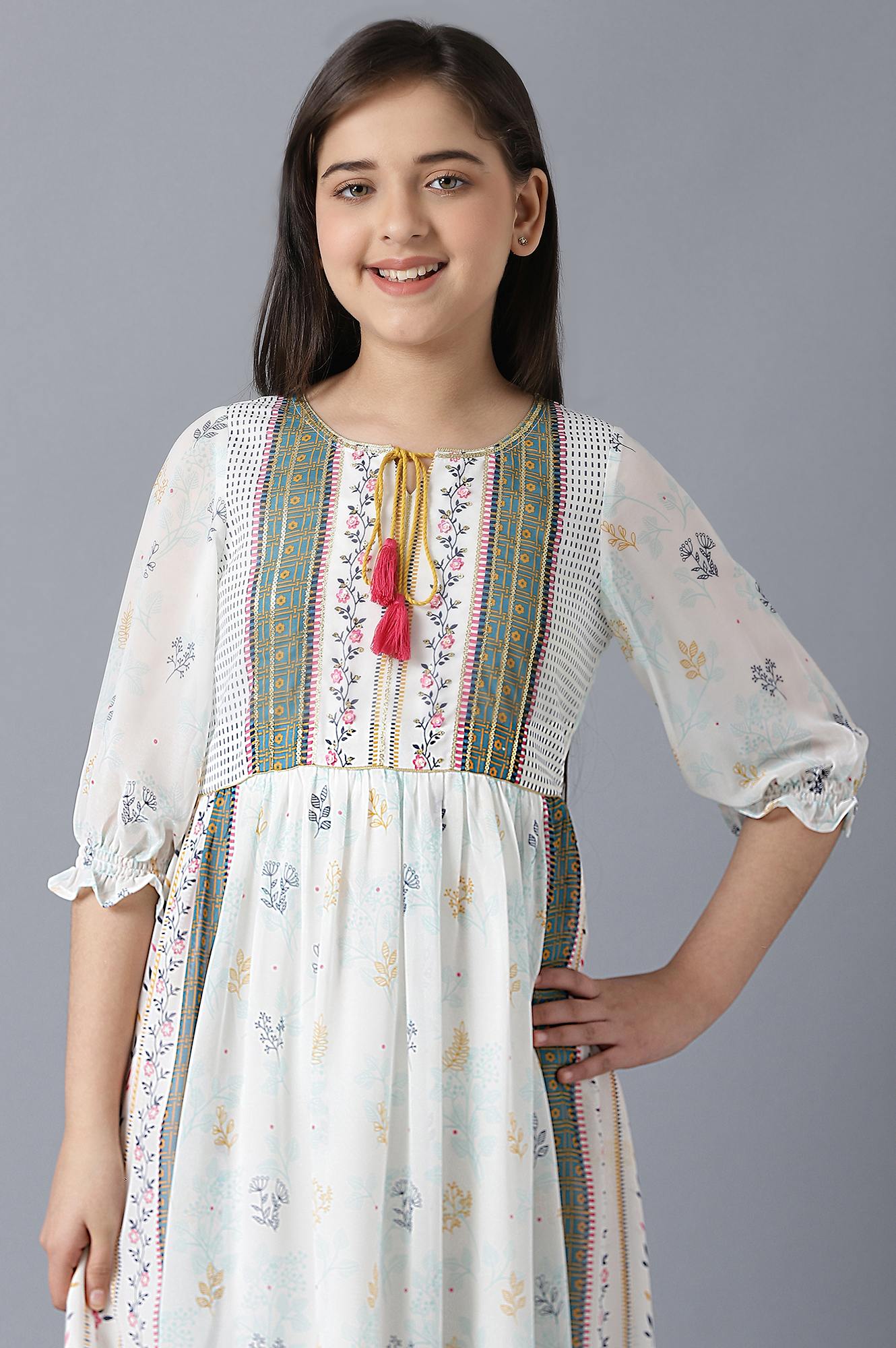 Girls White Georgette Printed Dress