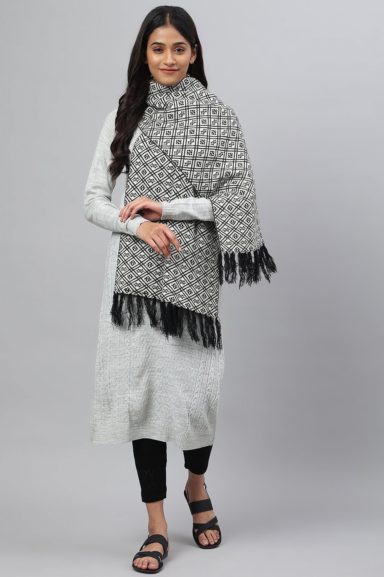 White Yarn-Dyed Women Muffler