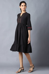 Aure Collection By Aurelia Black Circular Embroidered Dress
