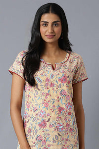 Natural Floral Printed kurta In Band With V Neck With Maroon Solid Trousers