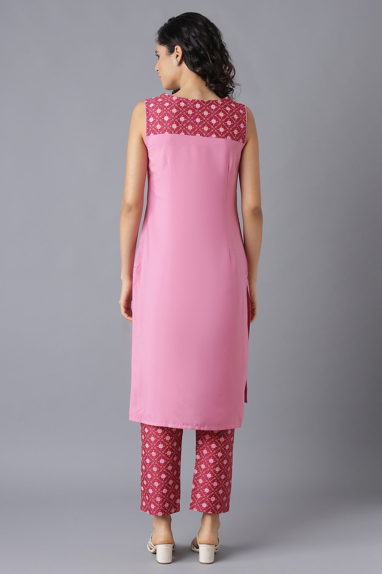 Pink Floral Print kurta and Trousers Set