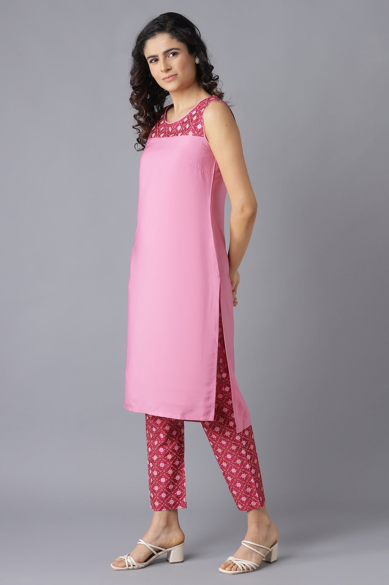 Pink Floral Print kurta and Trousers Set