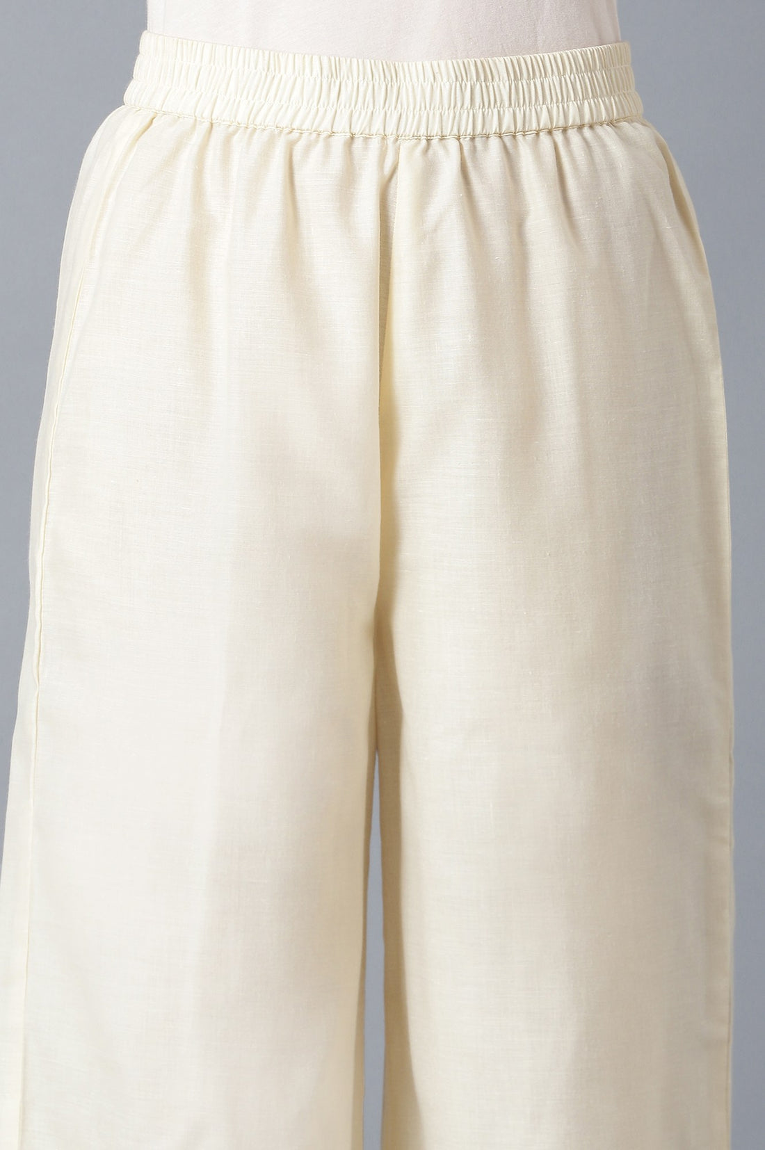 Pink Floral Printed kurta In Round Neck With Natural Straight Palazzo