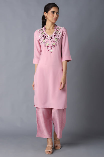 Pink Embroidered Straight kurta In Boat Neck With Flared Culottes