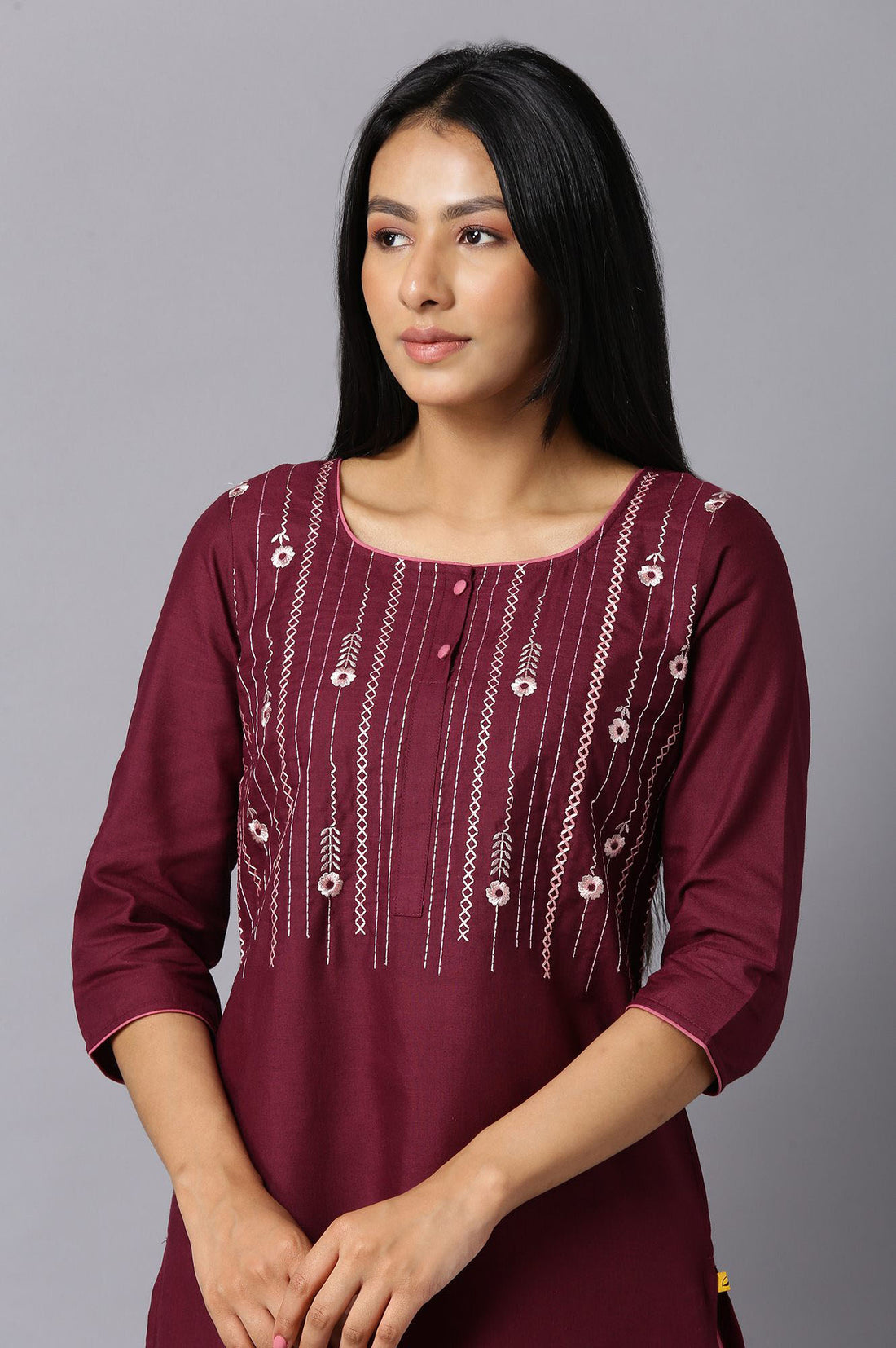 Aure Collection By Aurelia Purple Embroidered kurta With Pink Palazzo