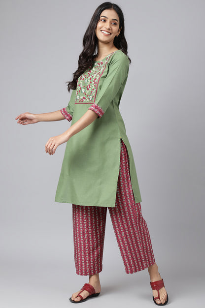 Green Embroidered kurta With Maroon Printed Culottes