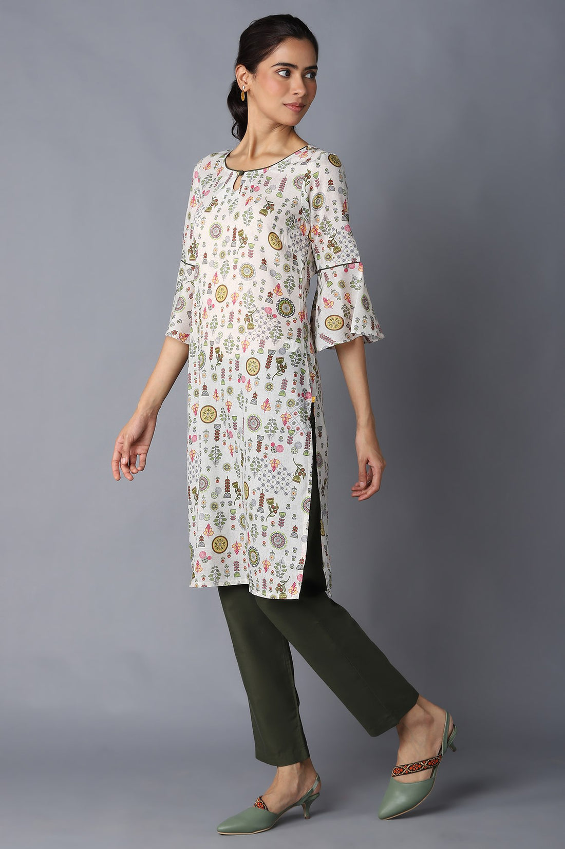 Aure Collection By Aurelia Natural Floral Print kurta With Olive Trousers