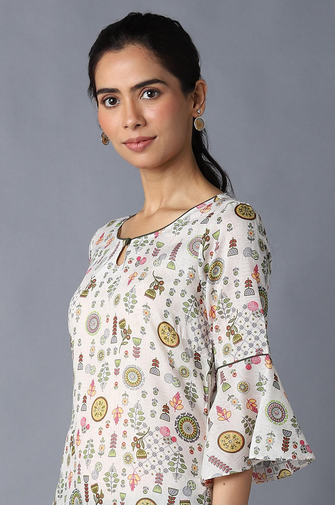 Aure Collection By Aurelia Natural Floral Print kurta With Olive Trousers