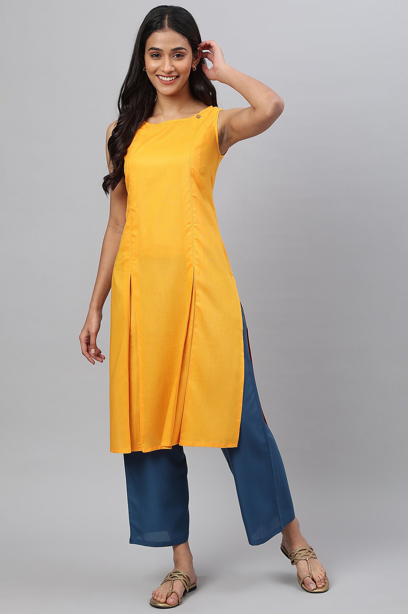 Yellow Front Pleated kurta With Blue Culottes