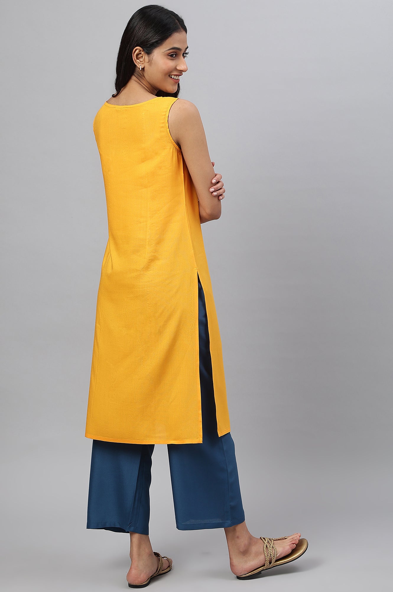 Yellow Front Pleated kurta With Blue Culottes