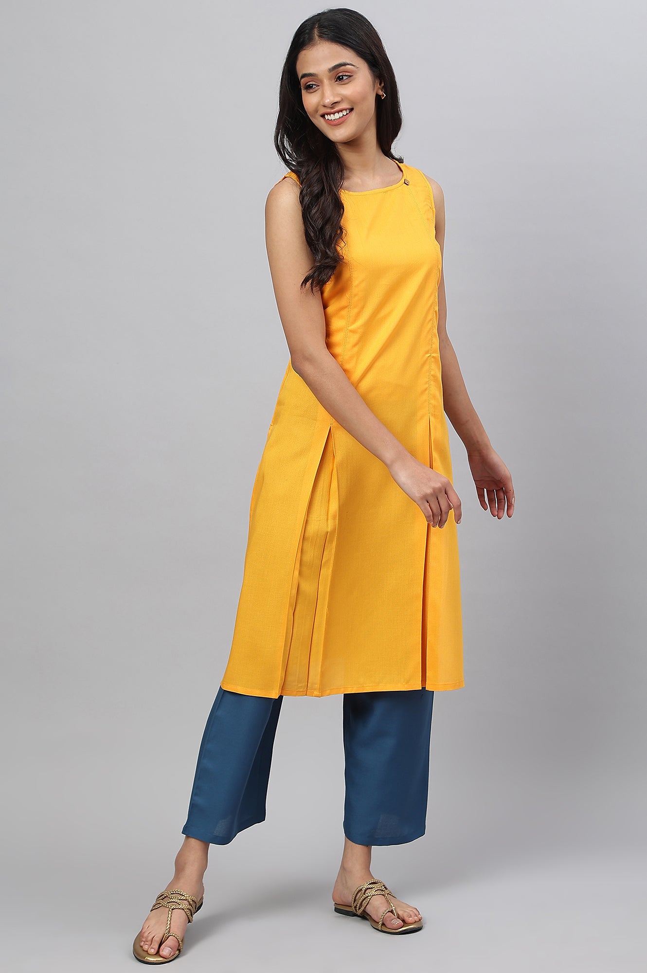 Yellow Front Pleated kurta With Blue Culottes