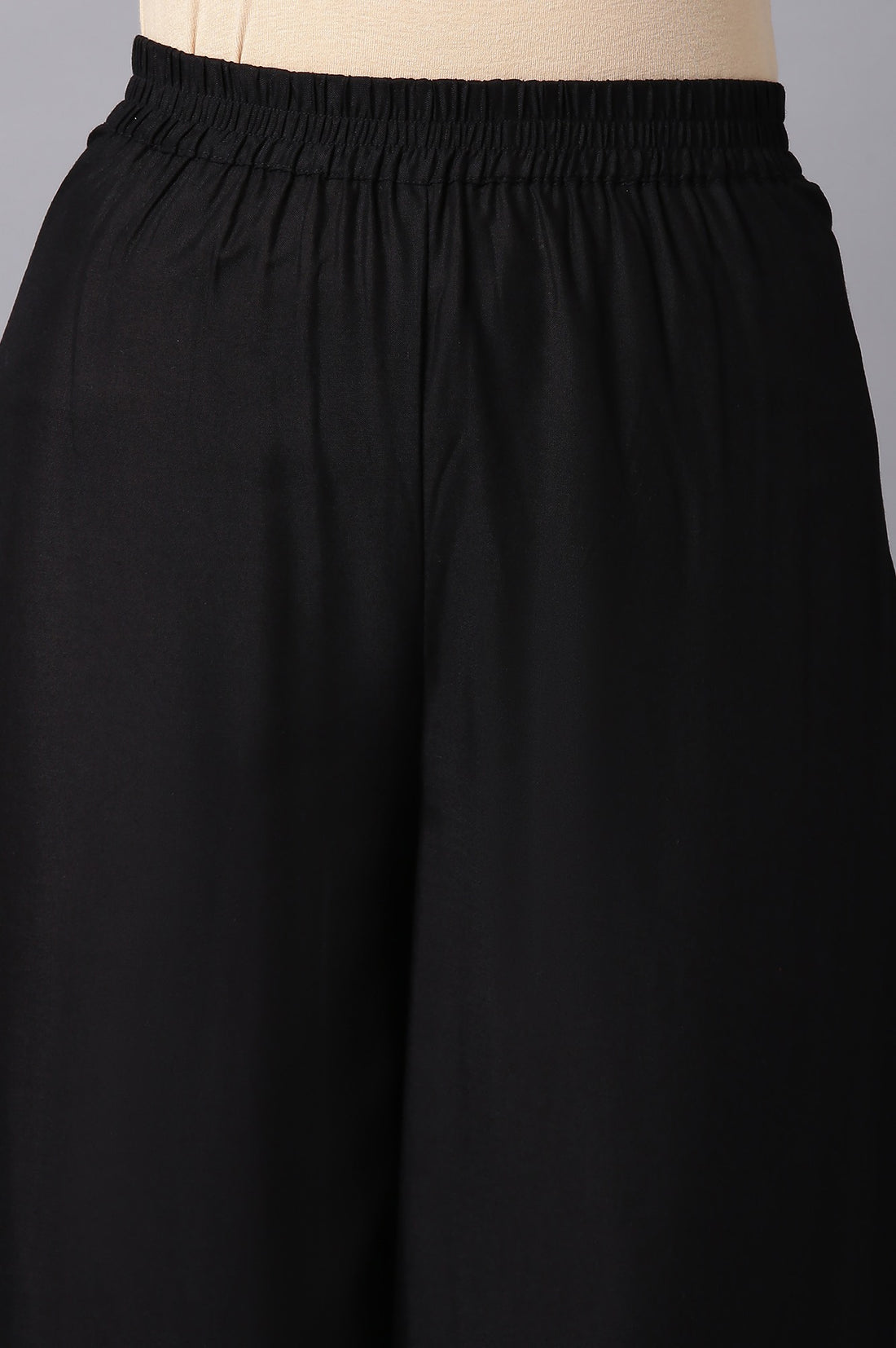 Aure Collection By Aurelia White Embroidered kurta With Black Palazzo