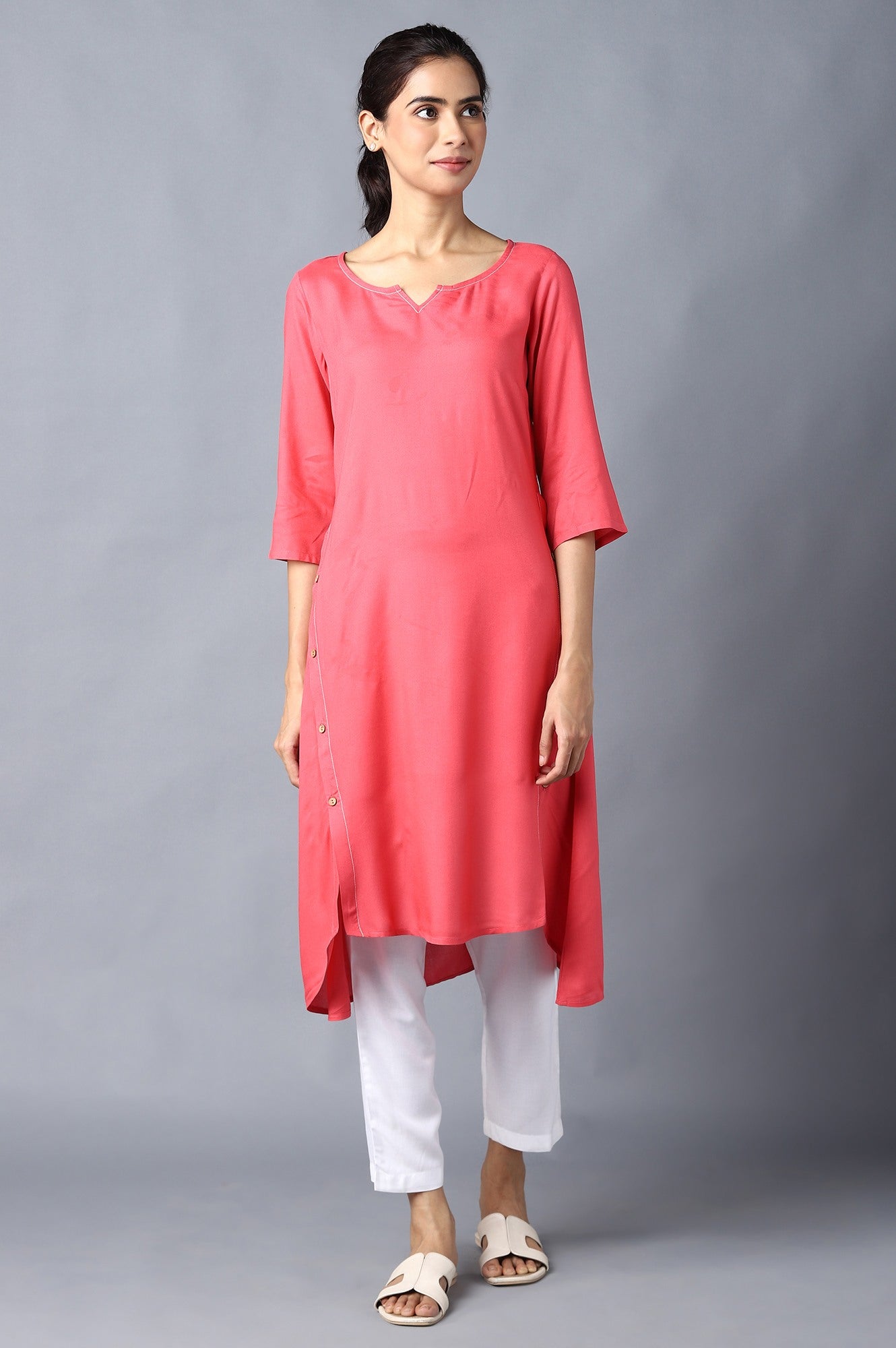 Aure Collection By Aurelia Pink High-Low kurta With White Trousers