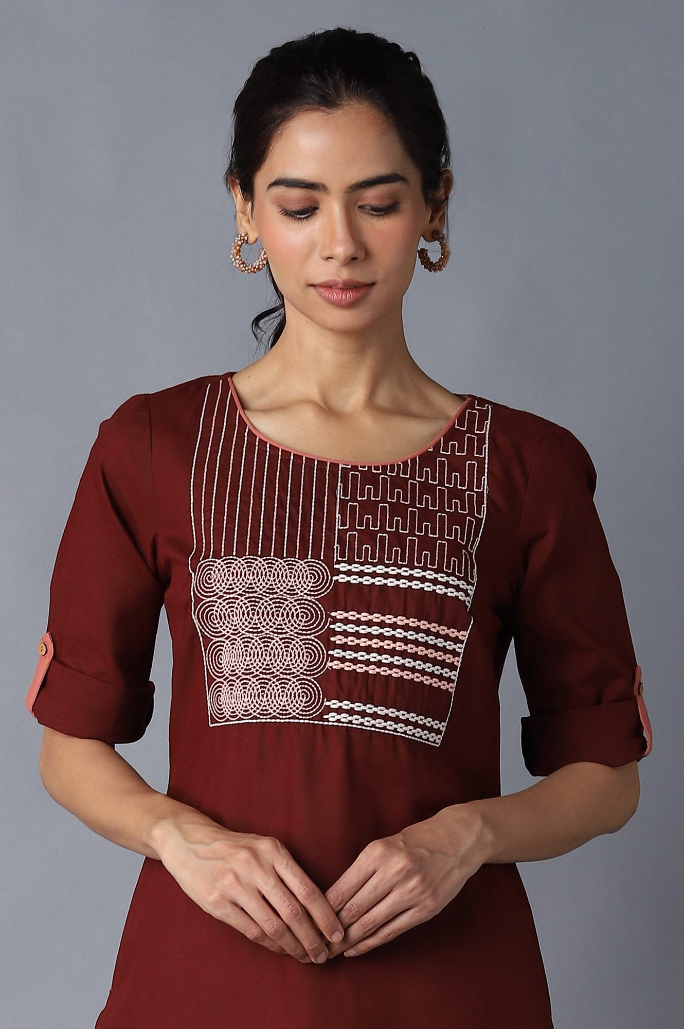 Aure Collection By Aurelia Red Solid Ethnic kurta With Peach Straight Palazzo