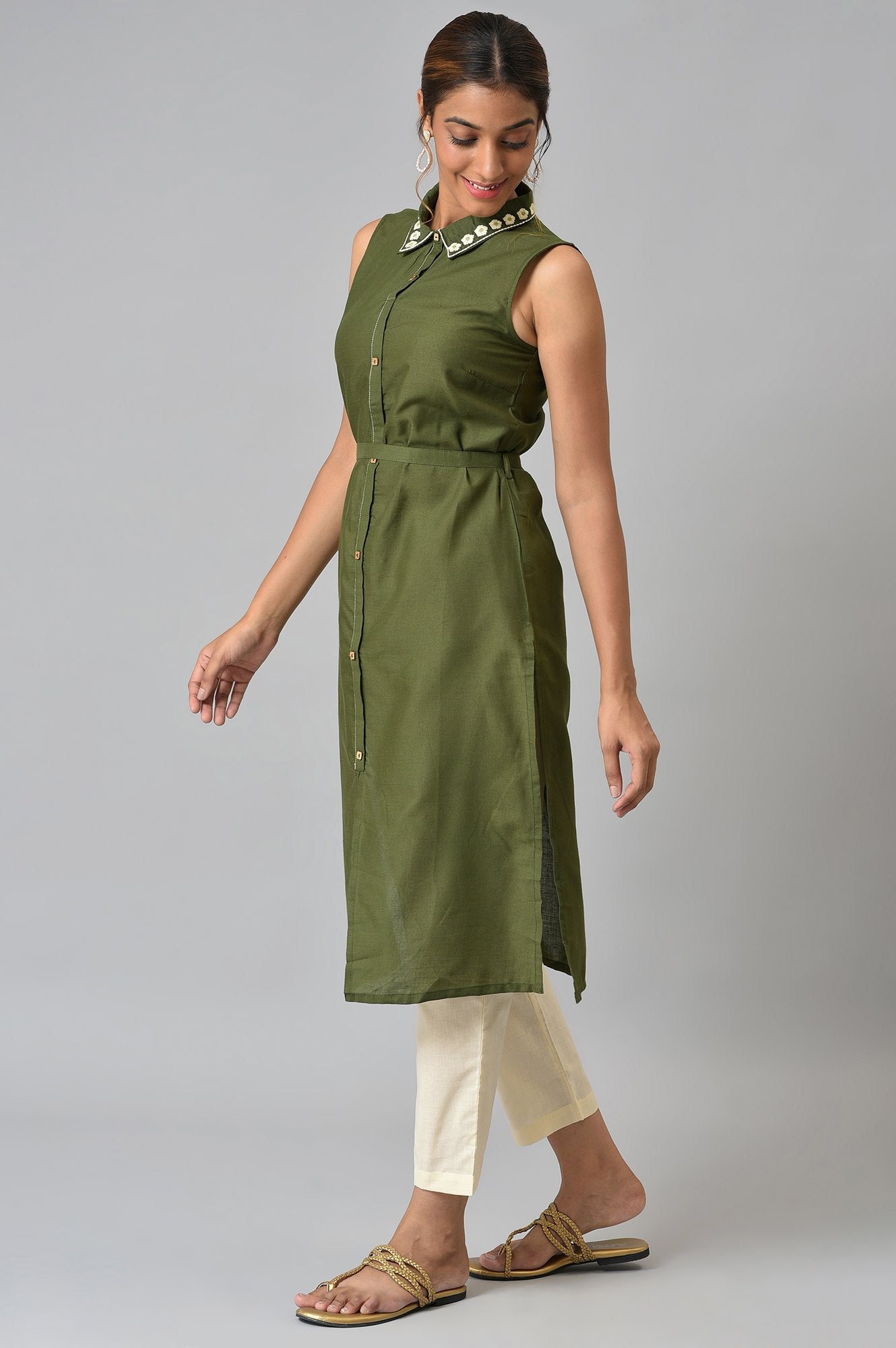 Olive Shirt Collar kurta With Beige Trousers