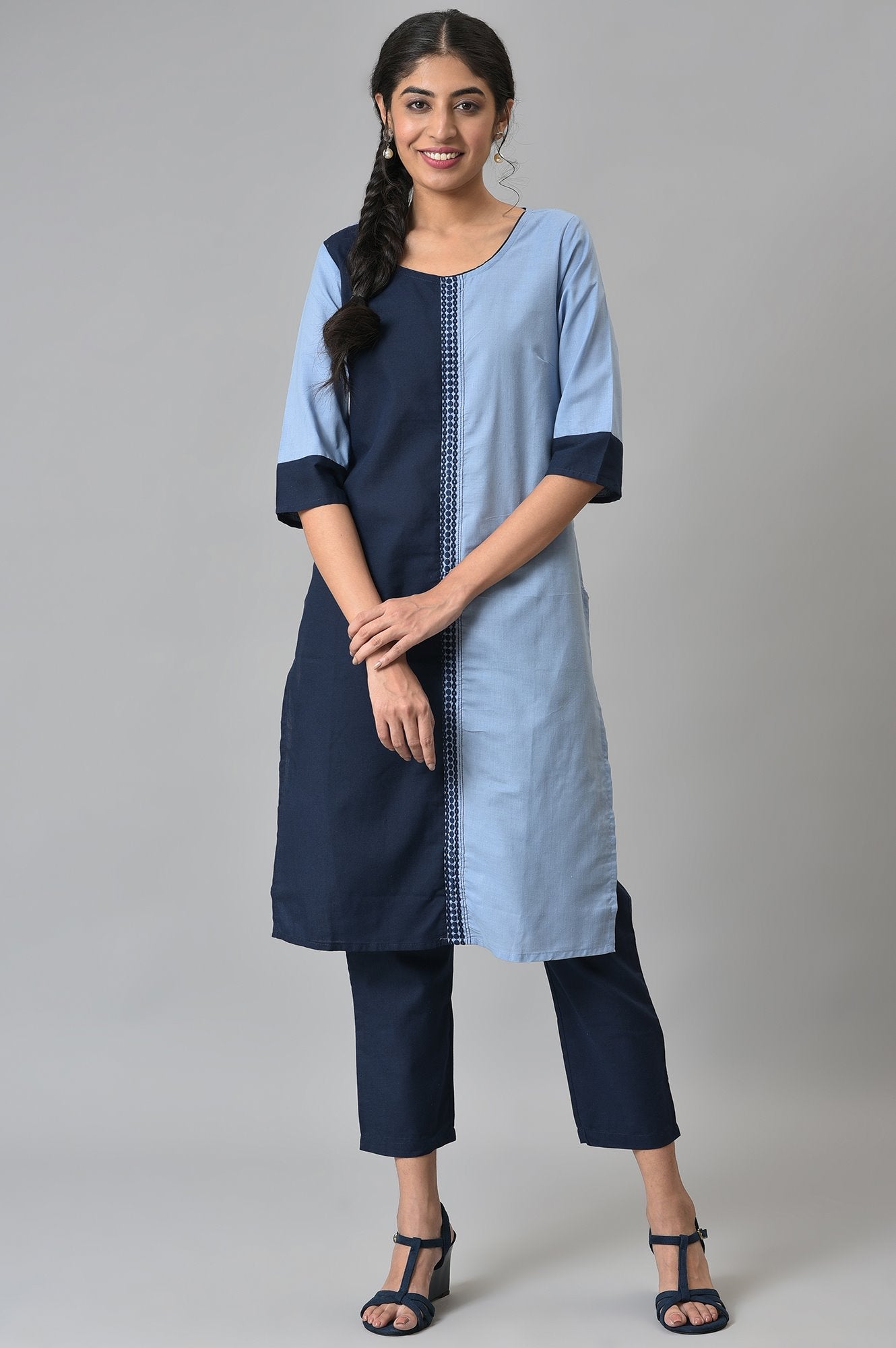 Blue Colour Block kurta With Trousers